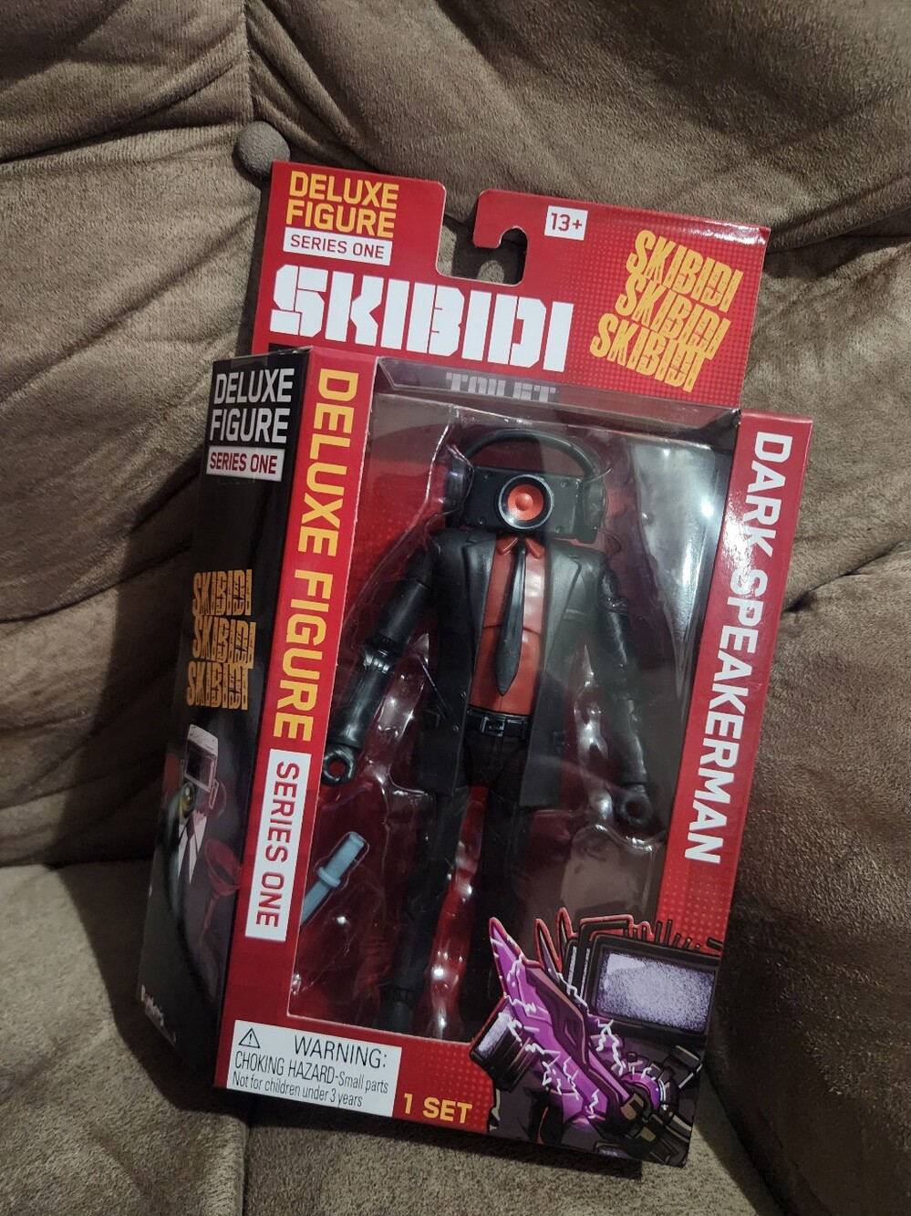 Skibidi Toilet TV Dark Speakerman 6" Deluxe Figure 2025 Series 1